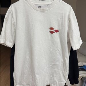 Uniqlo White Tee with Red Lips Design